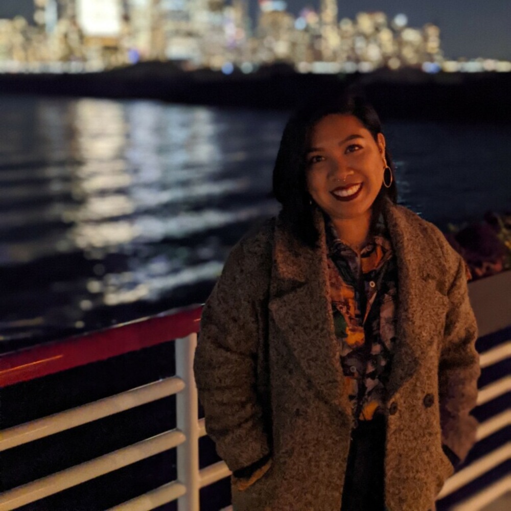 Meet your Posher, Lauren